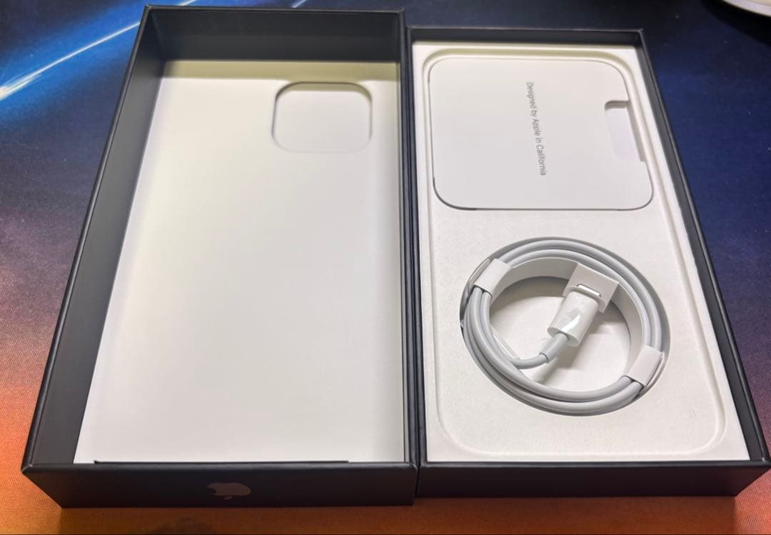 iPhone 13 Pro Max シルバー 128 GB SIMフリー