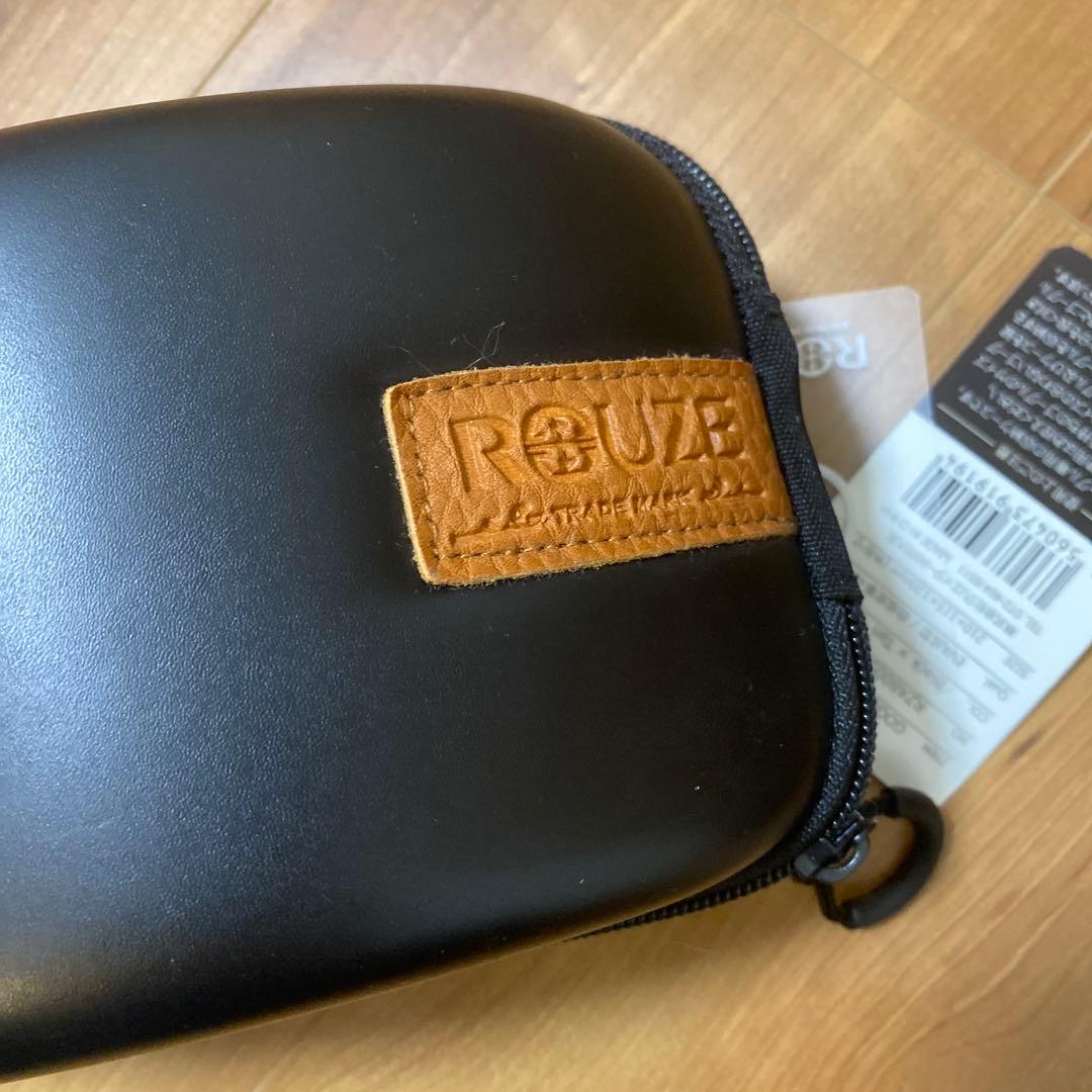 オークリー　クローバー　ゴーグル　ゴールド　ブラック　スノーボード　新品　ケース