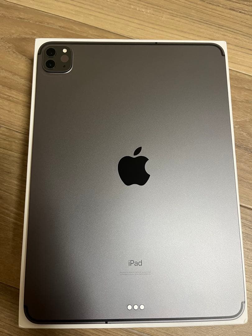 iPad Pro 第2世代 128GB Cellular 箱付＋Magic KB