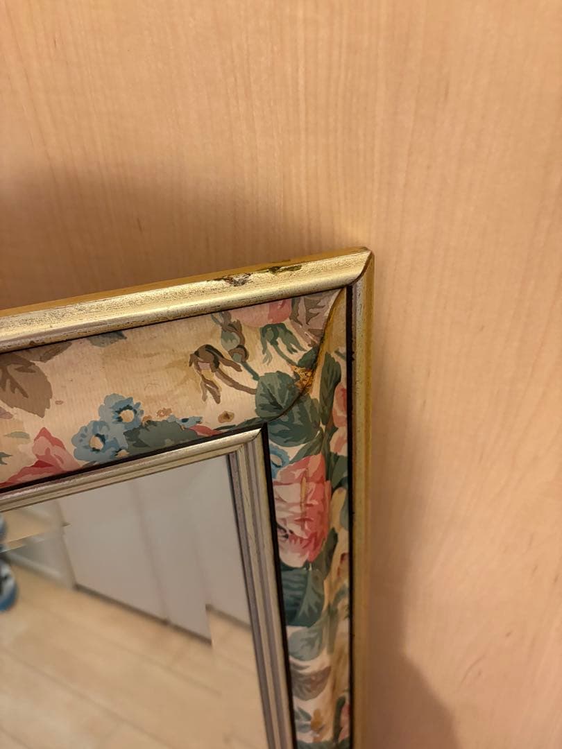 イタリア製 アンティークミラー　壁掛け 鏡 花模様 ウォールミラー