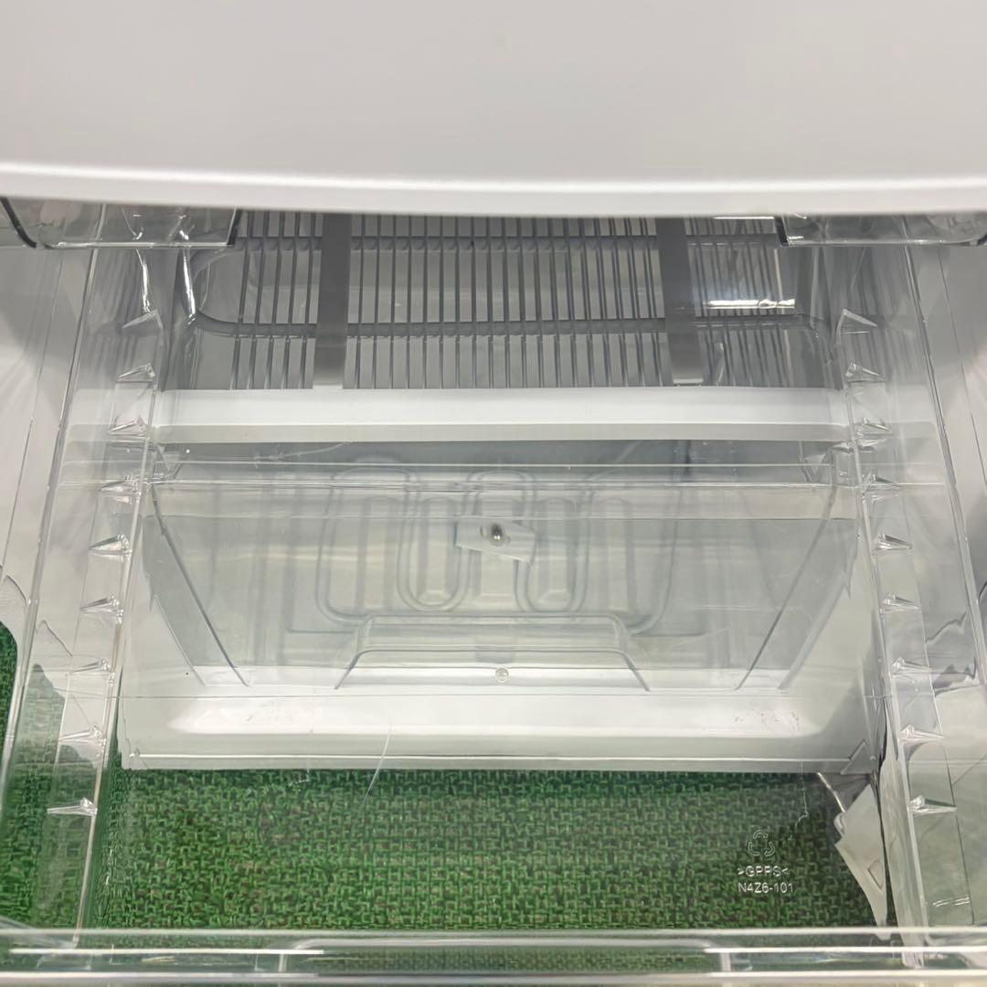 693 ホワイトカラー　冷蔵庫　小型　洗濯機　一人暮らし　極美品　半年保証付き
