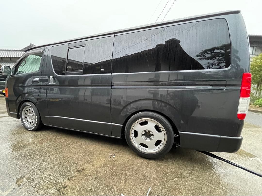 は*な様 RAYS 225/50R18 6穴　139.7 ハイエース　4本セット