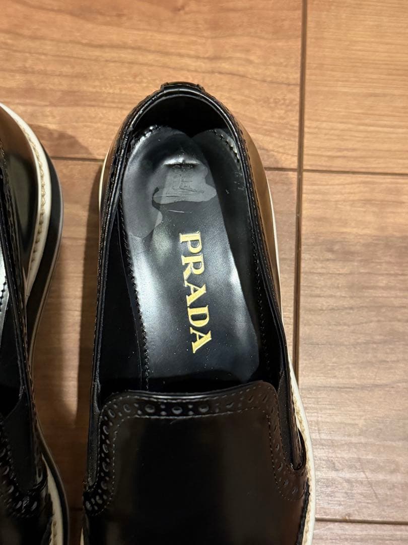 PRADA プラダ ローファー スリッポン 革靴 ウィングチップ 黒 35