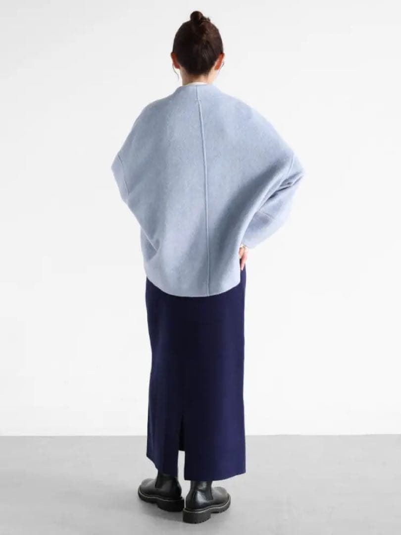 ヤマダヤ　Vin Vネックウールブレンドショートコート　ノーカラーコート