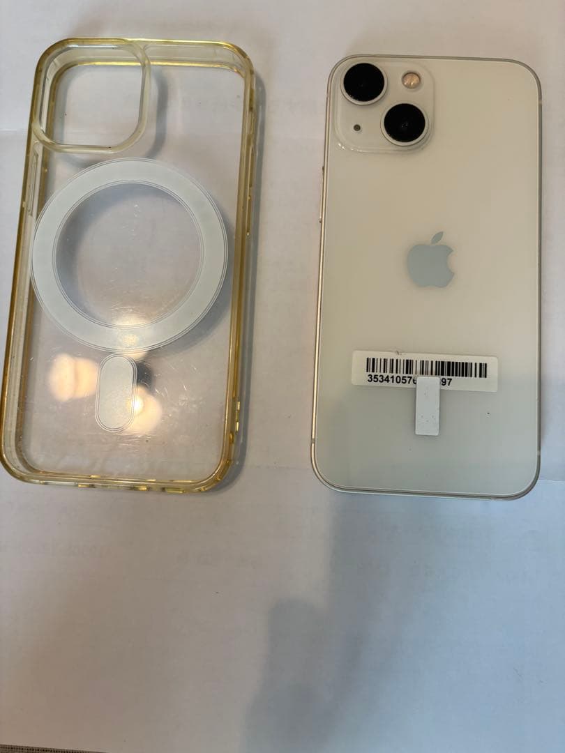 iPhone 13 ホワイト MagSafeケース付き