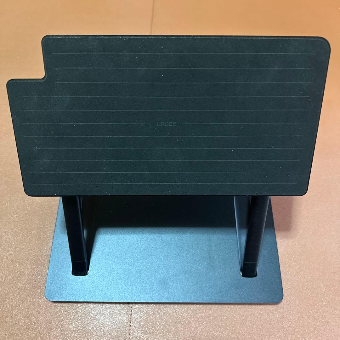 moment Infinity マグネットスタンドiPadPro 12.9in用