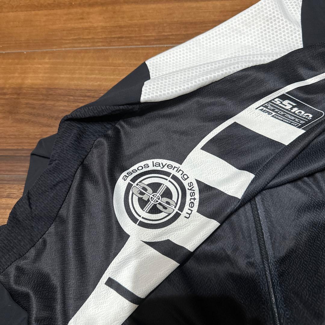 アソス　assos サイクリング　サイクルウエア
