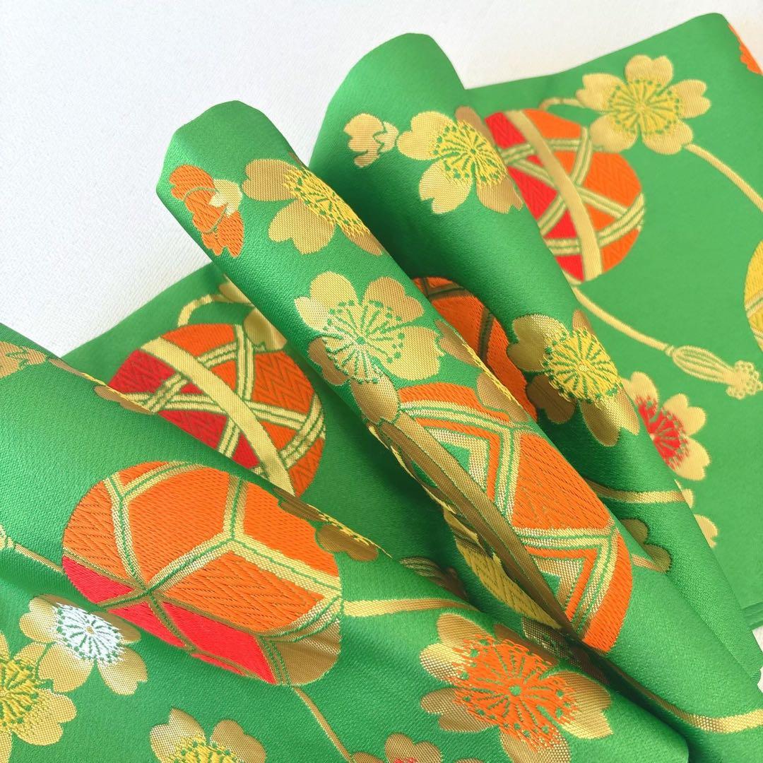 フルセット　七五三７歳女の子　赤黒地絹毬牡丹　新品袋帯緑地　簡単半襟　7126