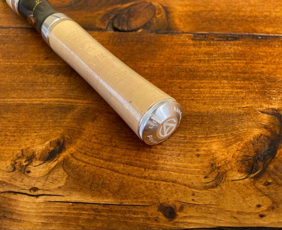 トラウトロッド　グラスロッド　ホワイト　銘木リールシート　渓流釣り　スピニング