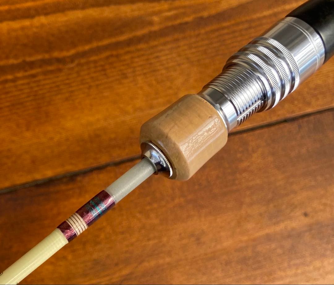 トラウトロッド　グラスロッド　ホワイト　銘木リールシート　渓流釣り　スピニング