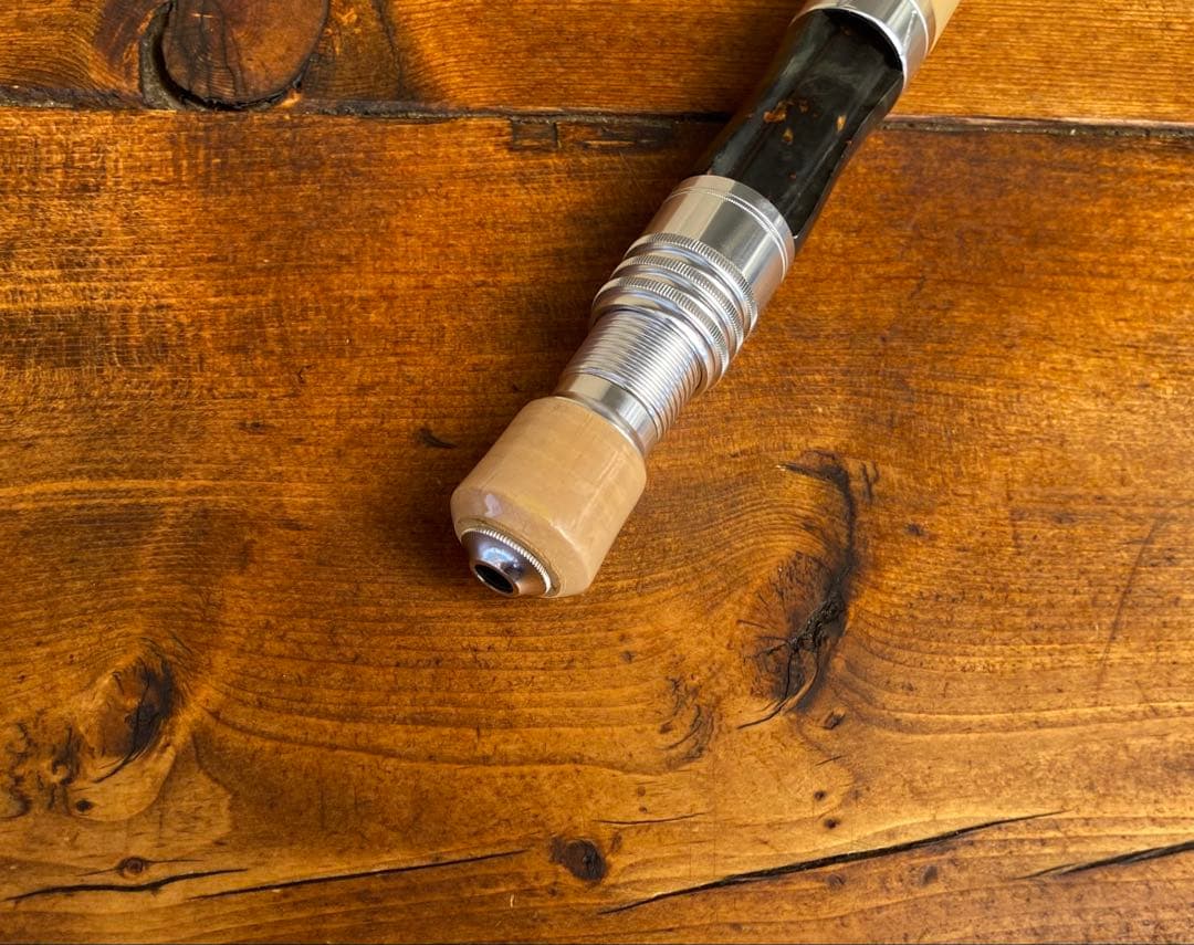 トラウトロッド　グラスロッド　ホワイト　銘木リールシート　渓流釣り　スピニング