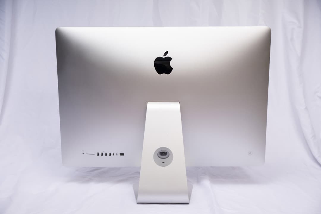 Macデスクトップ iMac27(2017) Core i7 SSD512 Radeon580