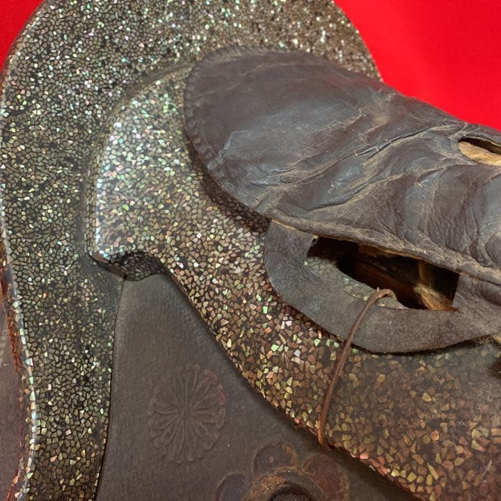 馬具　鎧　馬術　床の間　馬好き　骨董品　博物館　美術館　螺鈿細工　貝細工馬の鞍