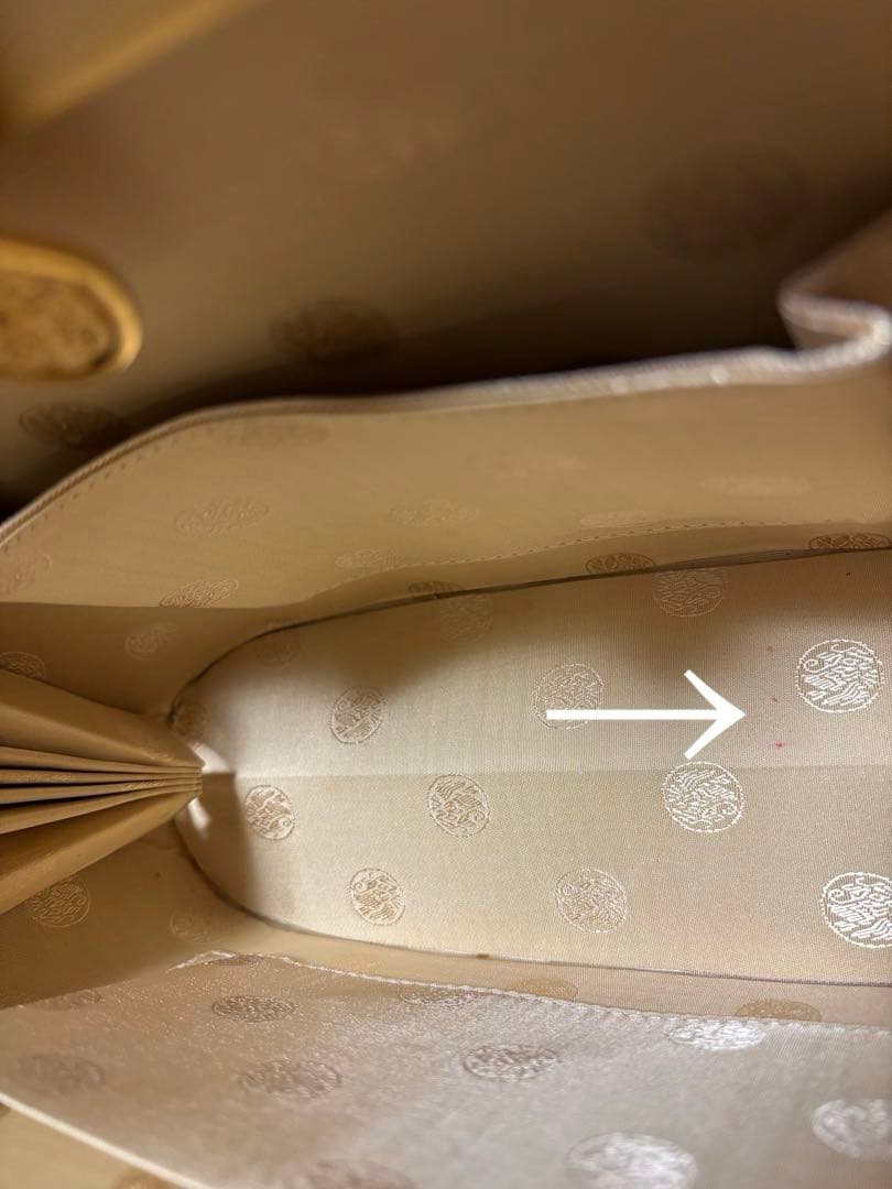 はきもの匠　神田胡蝶　帯地　最高級草履バック　Ｌサイズ　シャンパンゴールド