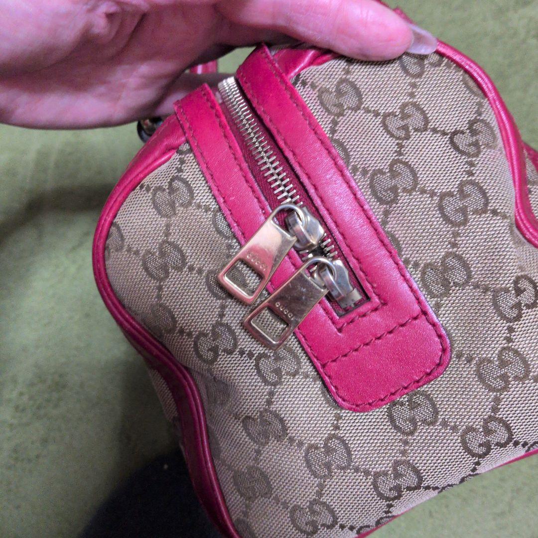 ら*む様 Gucci GGパターン ショルダーバッグ 赤