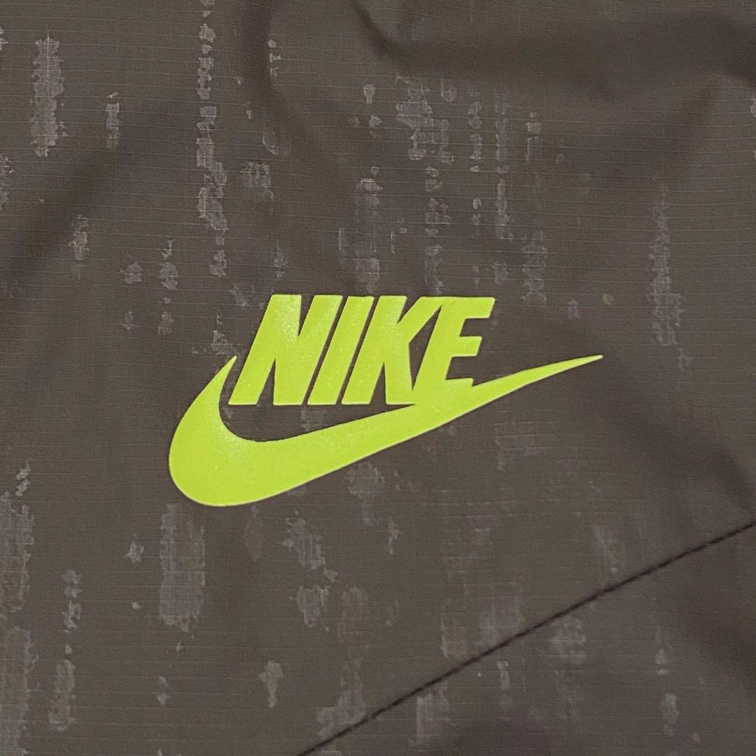 【美品】NIKE ナイキ ウィンドブレーカー パーカー 軽量 撥水 ランニング