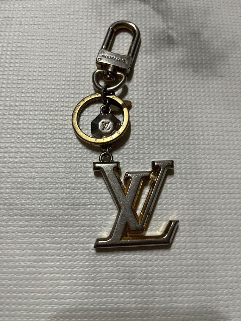 ルイヴィトン　キーリング