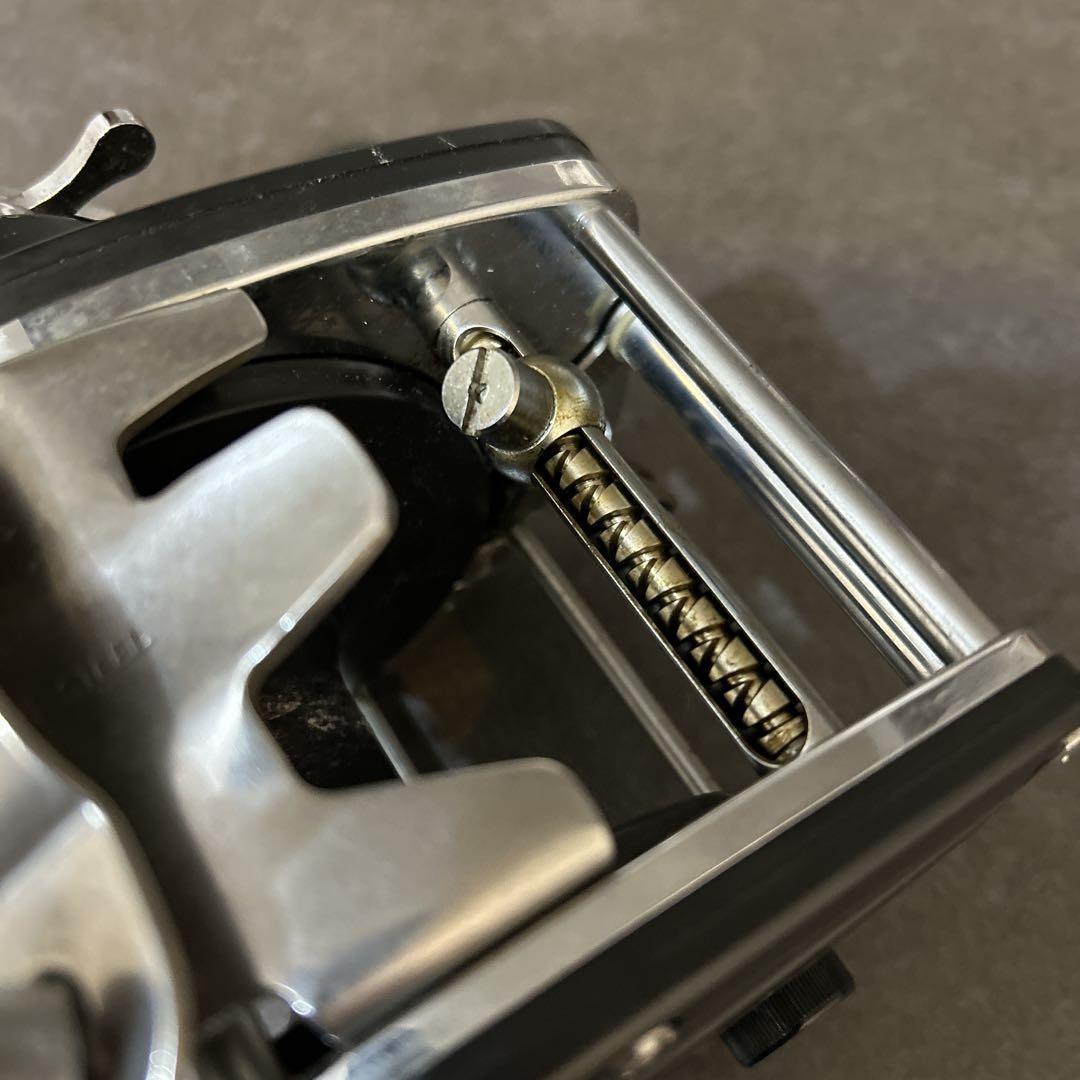 ダイワ ST-500 スーパーダイナミック 両軸リール