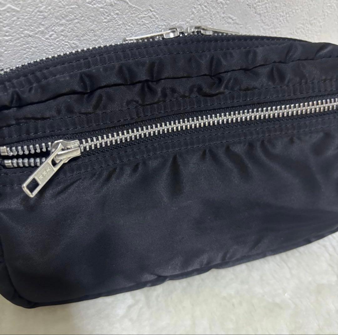 【美品】PORTER ブラック ジッパーポーチ