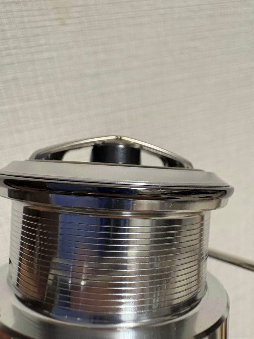 EXIST LT2500S-H スピニングリール　22イグジスト