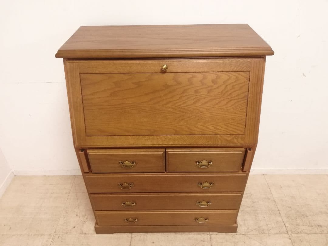 モデルルーム展示品　天然木楢材を使用したライティングビューローデスク 書斎机