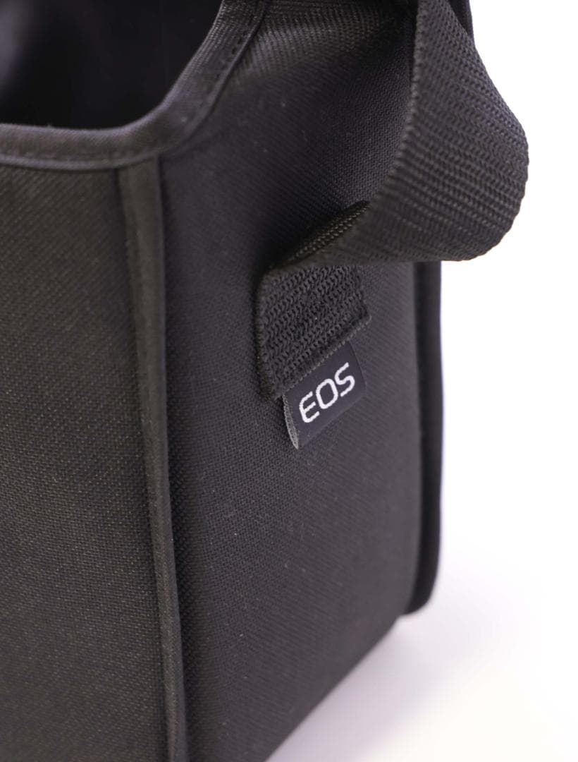 Canon EOS Kiss X7 デジタル一眼レフ、ダブルズームセット