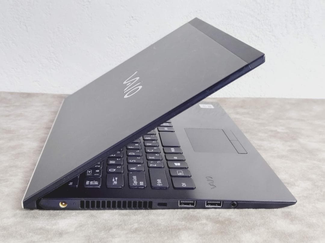 VAIO Pro PG 第10世代Core i5搭載13.3インチ