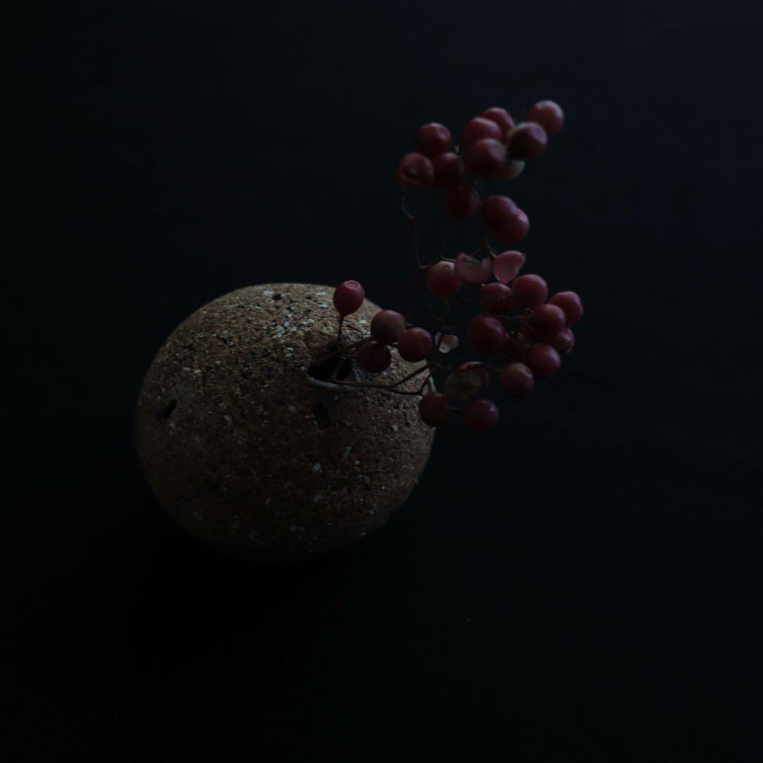 ☆岩田圭介　穴窯花入　花器　オブジェ　アート作品