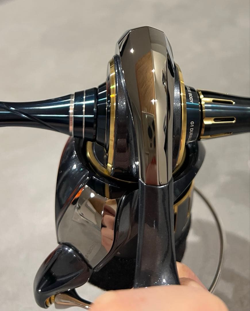 特価！　早い者勝ち！！極美品！！！ダイワ　23ソルティガ 6000-H