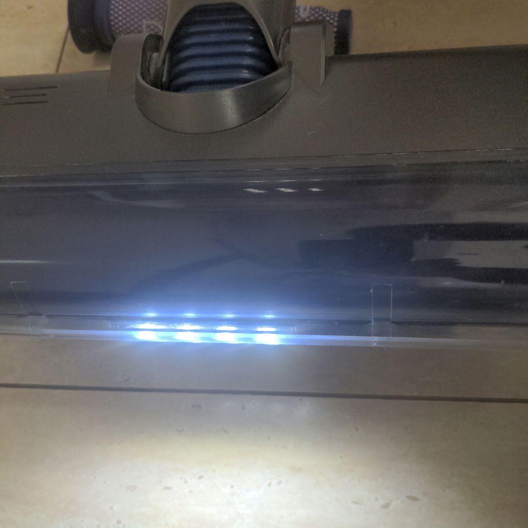 に*こ様 ダイソン掃除機SV25コードレスクリーナー　バッテリー新品