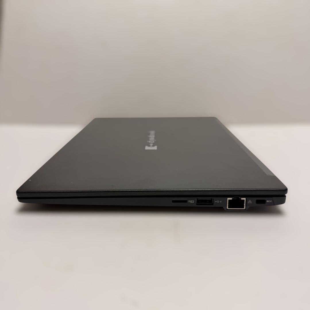 美品 dynabook G83/KW 2023年製 第12世代 バッテリー消耗少