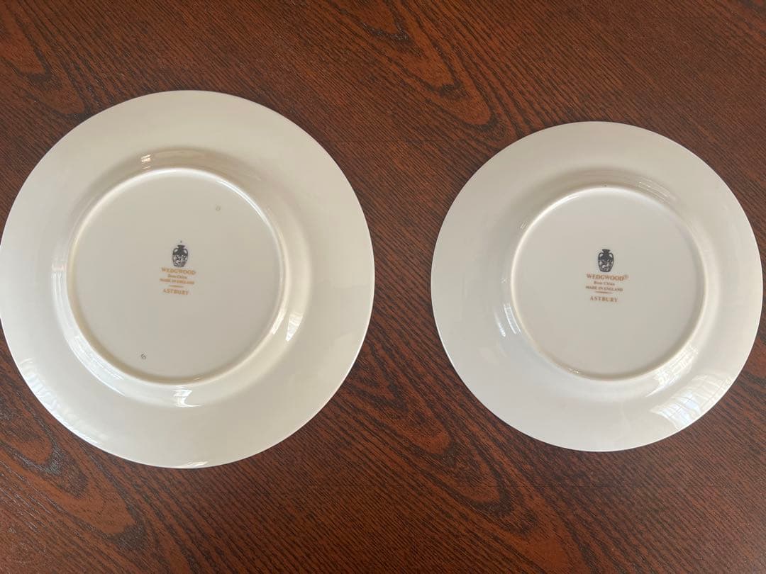 【希少】ウェッジウッド アストバリー ブラック プレート 2枚セット 黒壺
