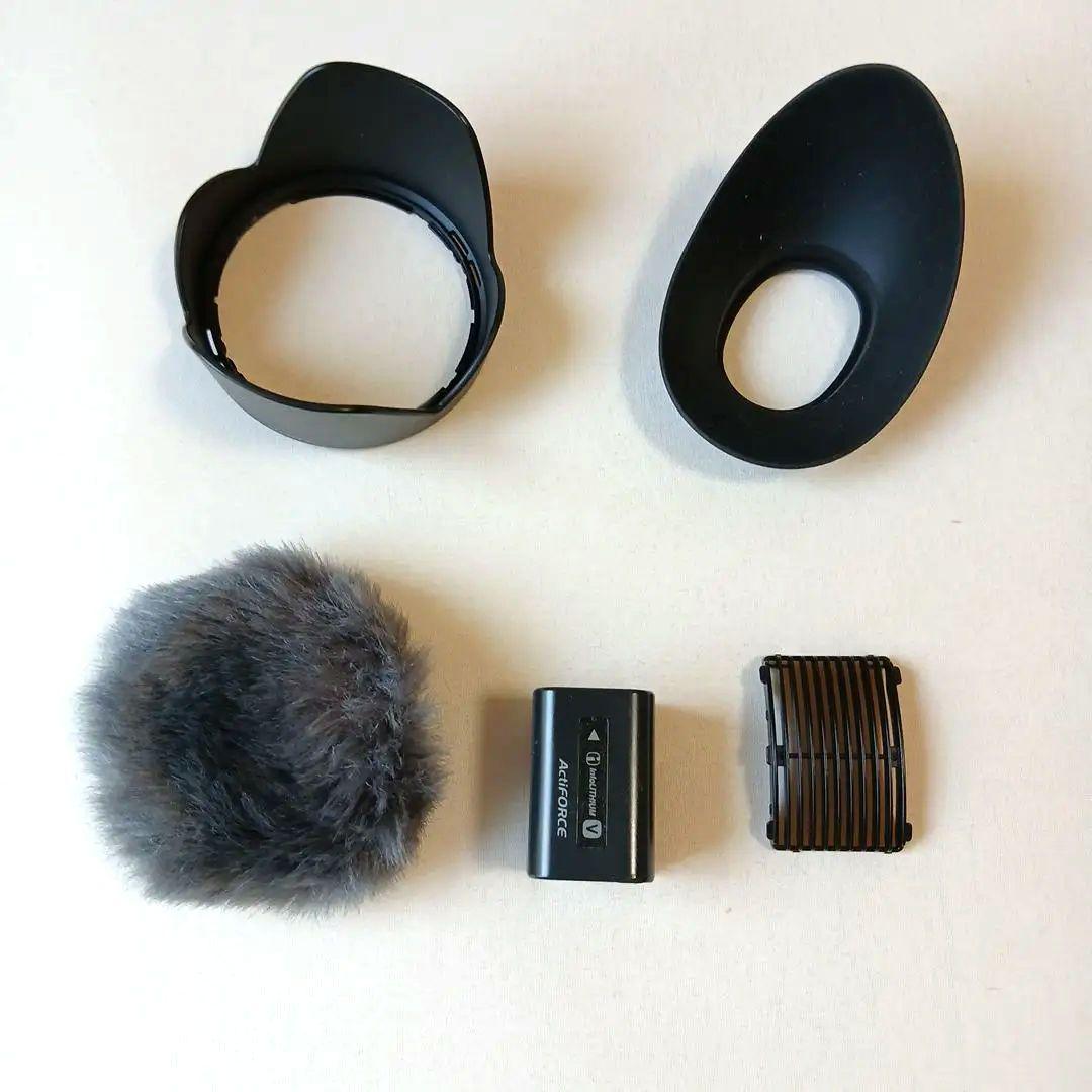 SONY レンズ交換式ビデオカメラ　NEX-VG30H　パワーズームレンズ付き