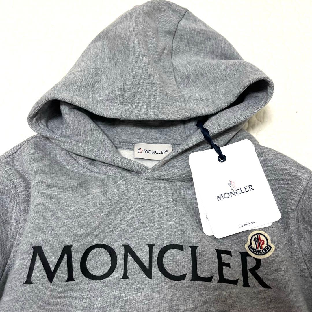 現行新品タグ付き　MONCLER グレー　スウェット　パーカー　10A