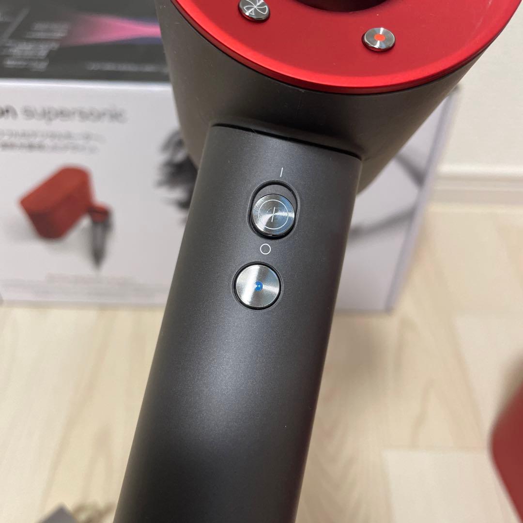 ダイソン　ドライヤー　赤　スペシャルエディション　レッド　限定　ジャンク品
