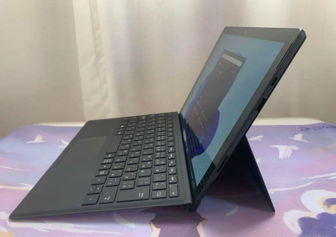 2K タッチ Surface Pro7