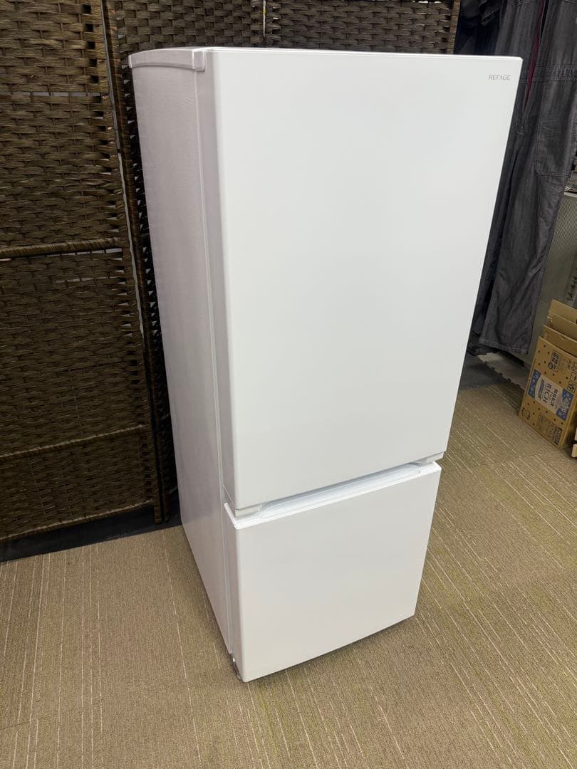 【超美品】ヤマダ　REFAGE 156L 冷凍冷蔵庫　YRZ-F15LW
