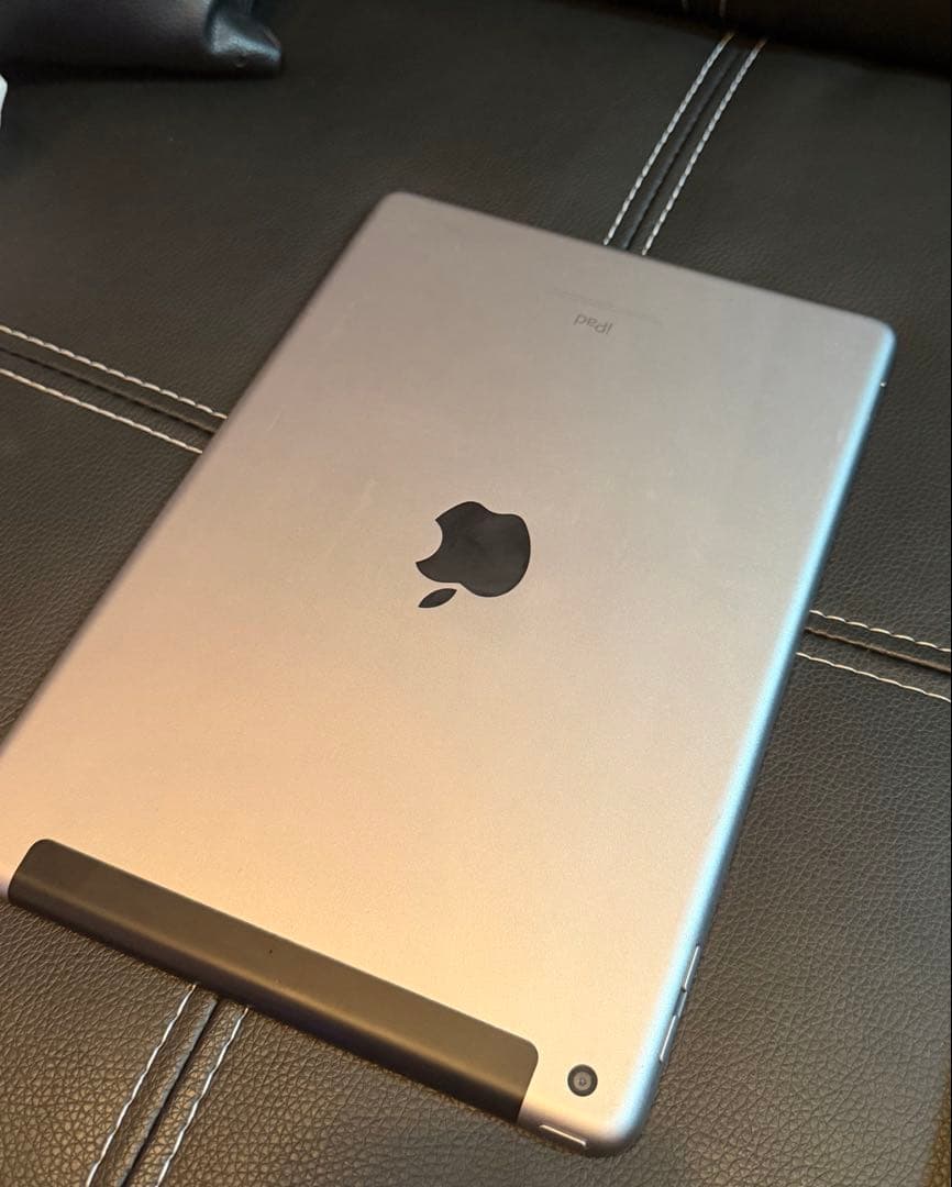 バッテリー97%良好品！iPad6世代Wi-Fi + Cellular 32G