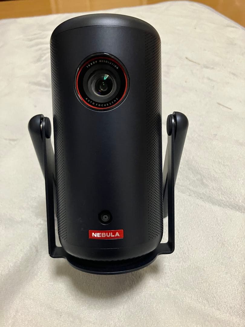 Nebula Capsule 3 ポータブルプロジェクター　ジンバル付