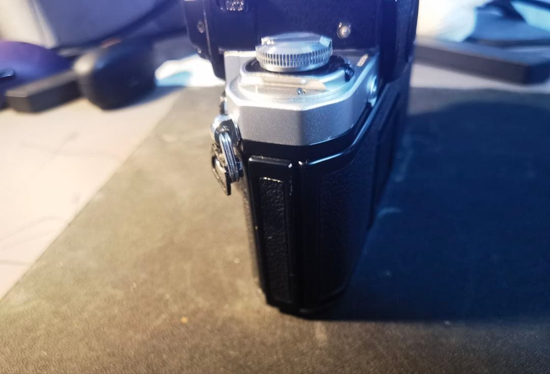 Nikon 一眼レフカメラ F2 as 完動美品　dp-12