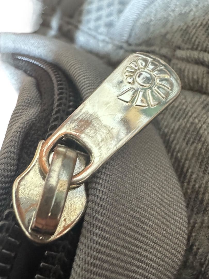 人気【美品】エルゴベビー ErgoBaby オムニブリーズ グラファイトグレー