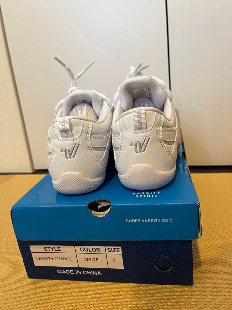 Varsity Charge チアシューズ 8