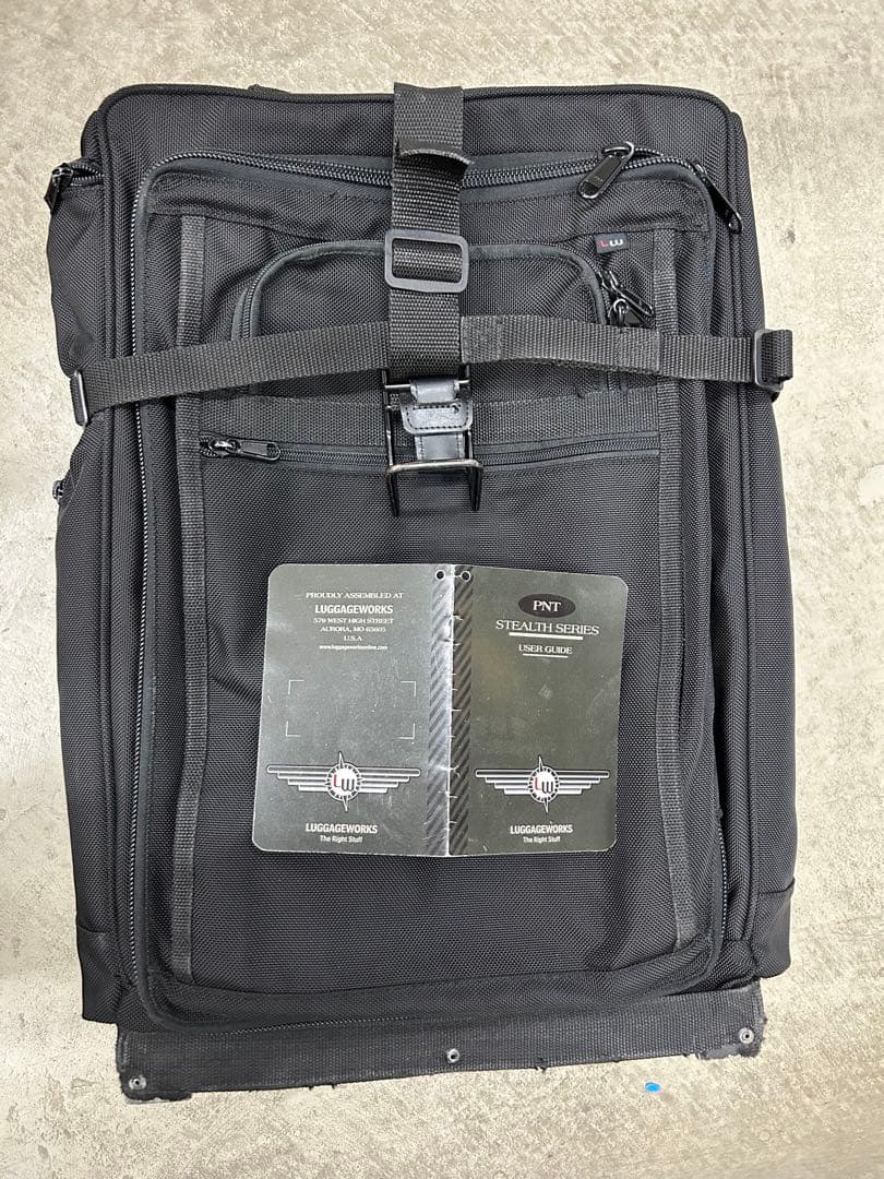Luggage Works Stealth 22インチ　ローリング　バッグ