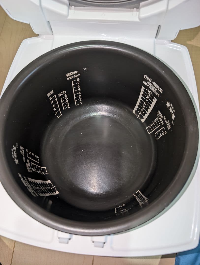 三菱電機 NJ-E18DJ 炊飯器 ホワイト　10合炊き