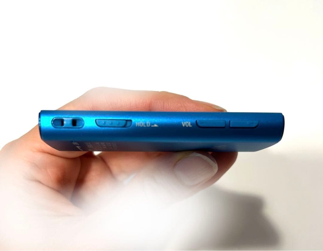 美品　ソニー　デジタルミュージックプレイヤー　NW-E063 4GB 動作確認済