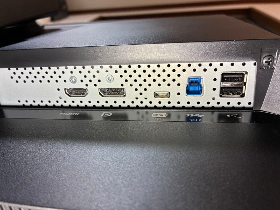 EIZO ColorEdge 27型 4Kカラーマネージメント液晶モニター