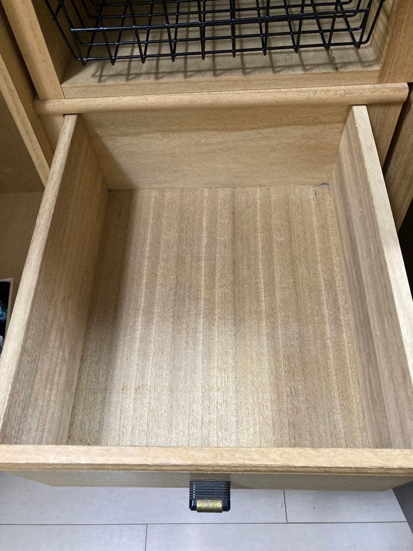 天然木クローゼット　洋ダンス　ミラー付き　収納ダンス　婚礼家具　洋服ダンス