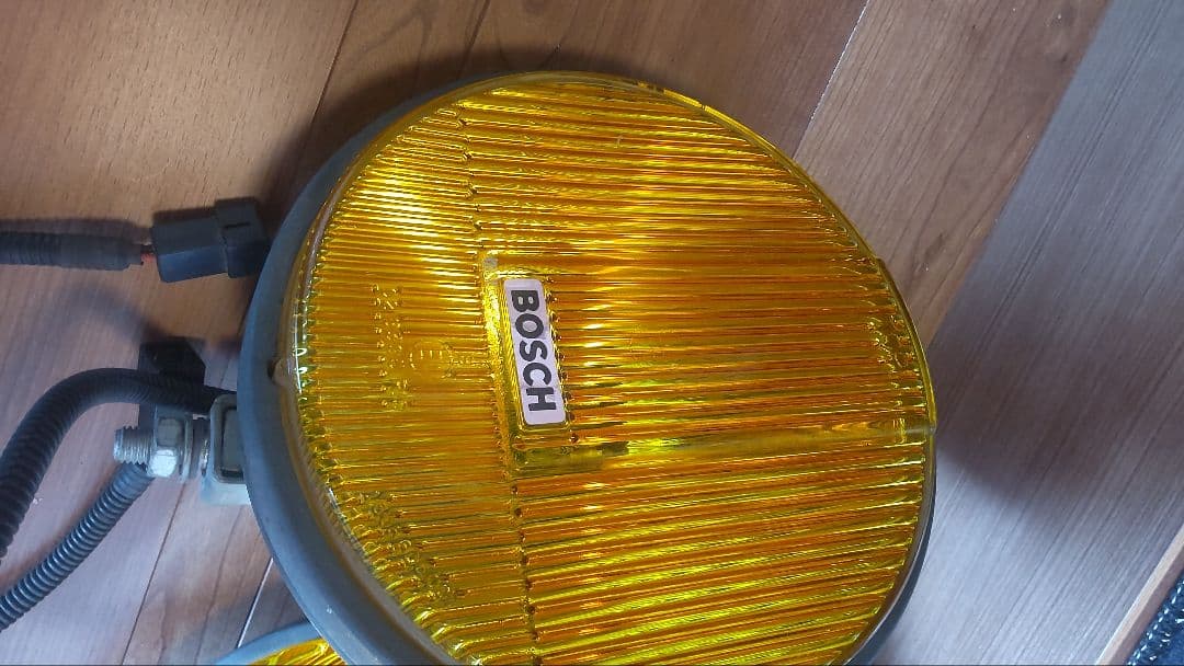 BOSCH オレンジフォグランプ 直径約20cm
