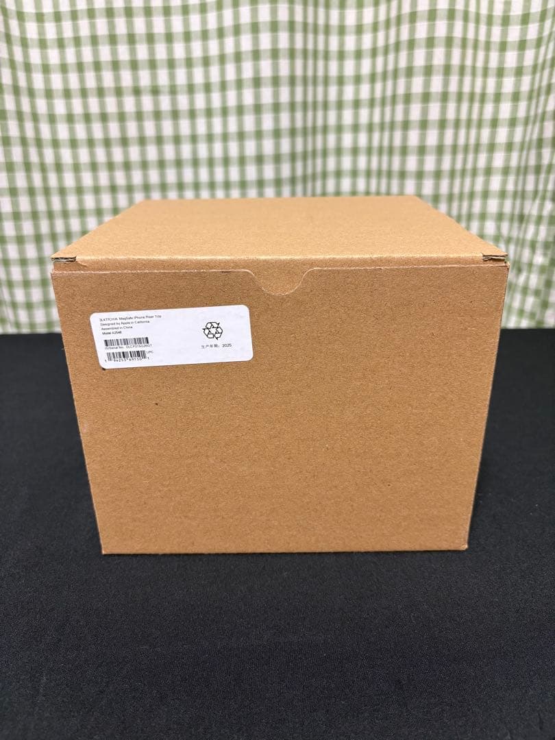 Apple MagSafe 磁気吸着 スタンド型ワイヤレス充電器 非売品 正規品