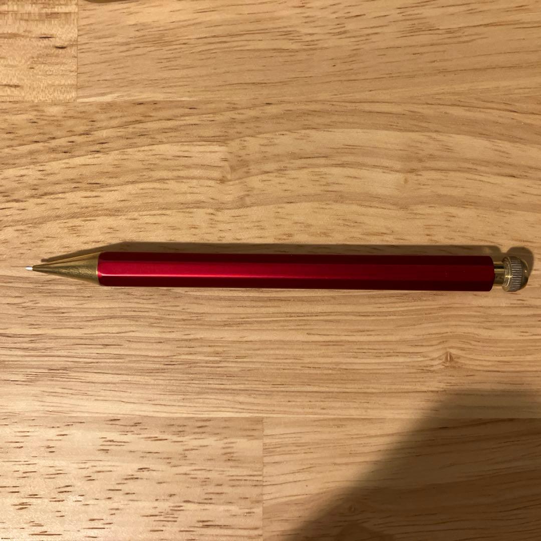 目立った傷や汚れなし　カヴェコスペシャル　レッドエディション　シャーペン　0.5
